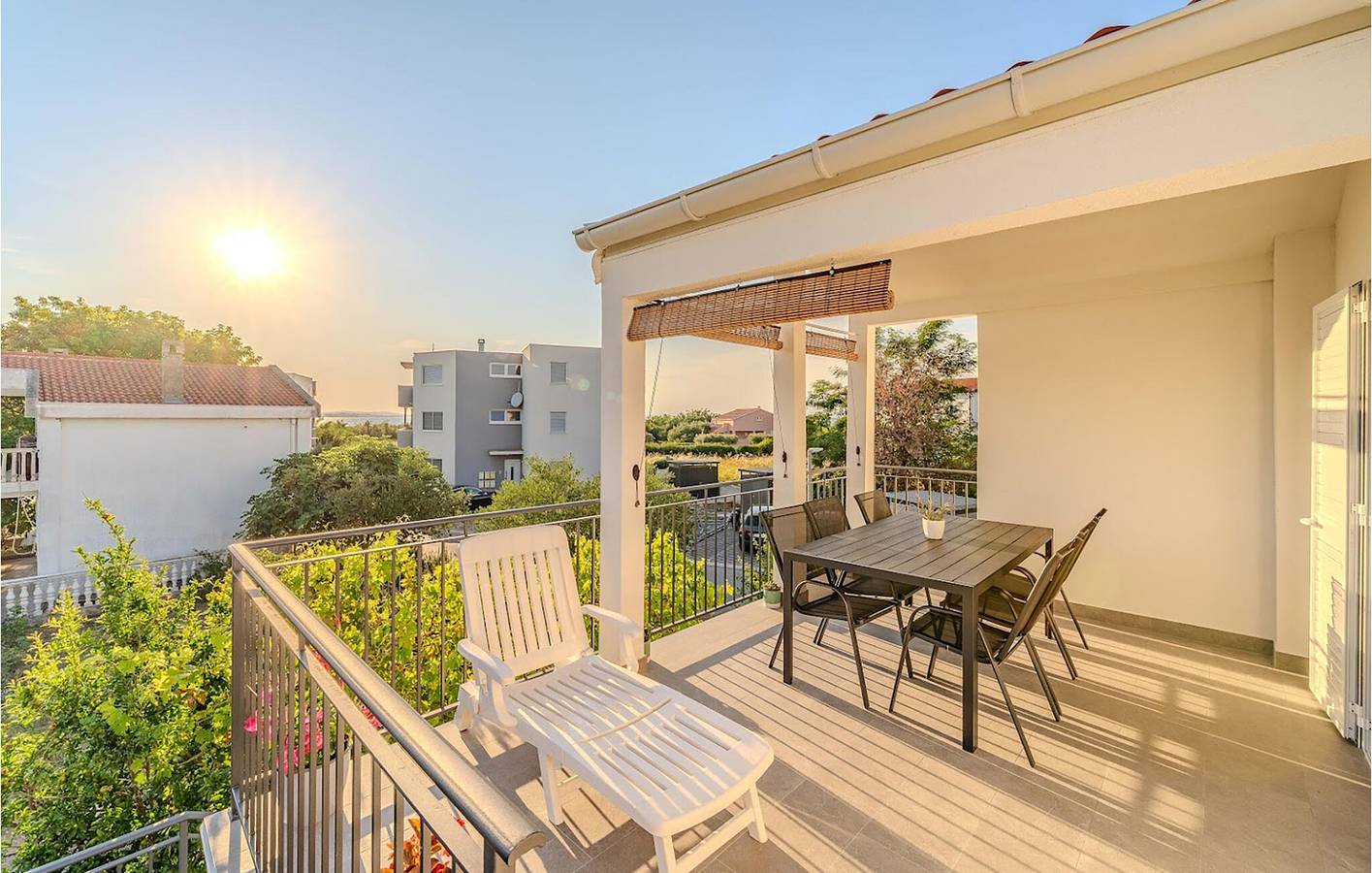 Ganze Ferienwohnung, Ferienwohnung für 6 Personen mit Terrasse in Nin, Zadar