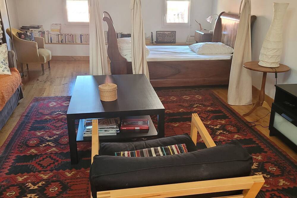 Appartement entier, Maison de village in Baziège, Canal du Midi