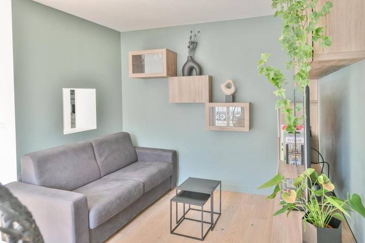 Gîte pour 3 personnes, avec balcon et vue dans Gare De L Est - 4