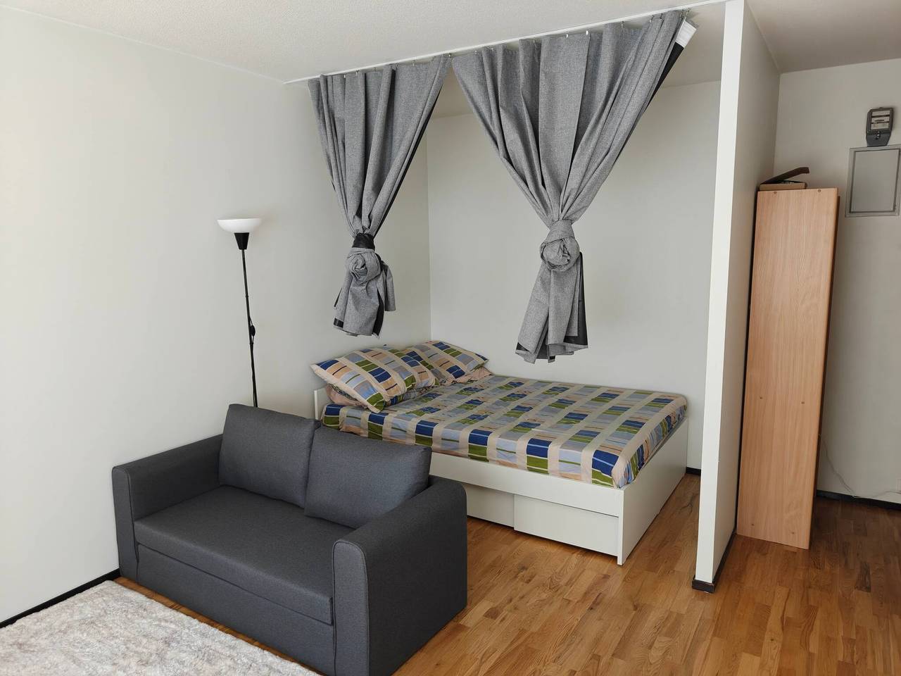 Ganze Wohnung, Sonniges Studio Escape mit Parkblick auf der 4. Etage in Turku, Eigentliches Finnland