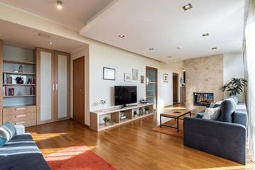 Gîte pour 10 personnes, avec jacuzzi ainsi que sauna et balcon à Tallinn