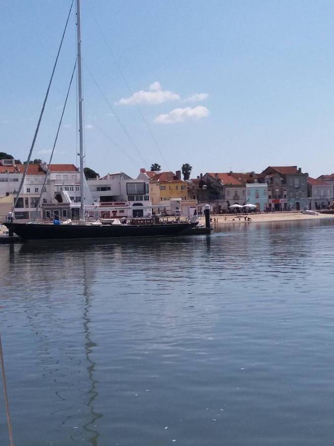 Apartamento inteiro, Casa do Rio - Riverside House in Seixal, Halbinsel von Setúbal