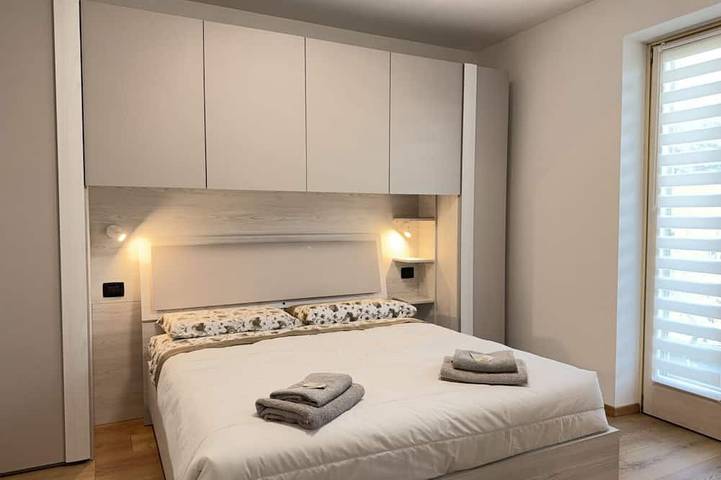 Apartamento entero, A 20 minutos de Gardaland y del lago, con piscina in Valeggio sul Mincio, Provincia de Verona