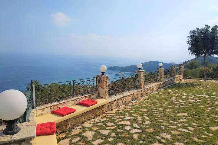 Ferienhaus für 4 Personen, mit Ausblick und Garten