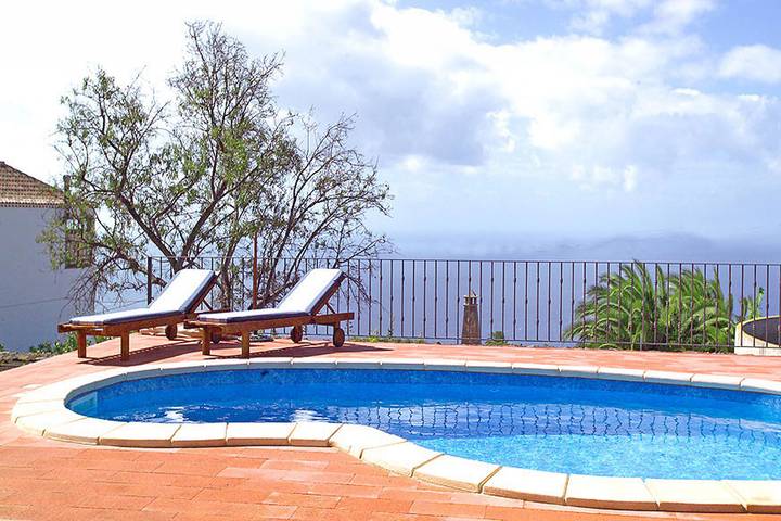 Ferienhaus für 4 Personen, mit Terrasse und Garten sowie Seeblick in Tijarafe - 2