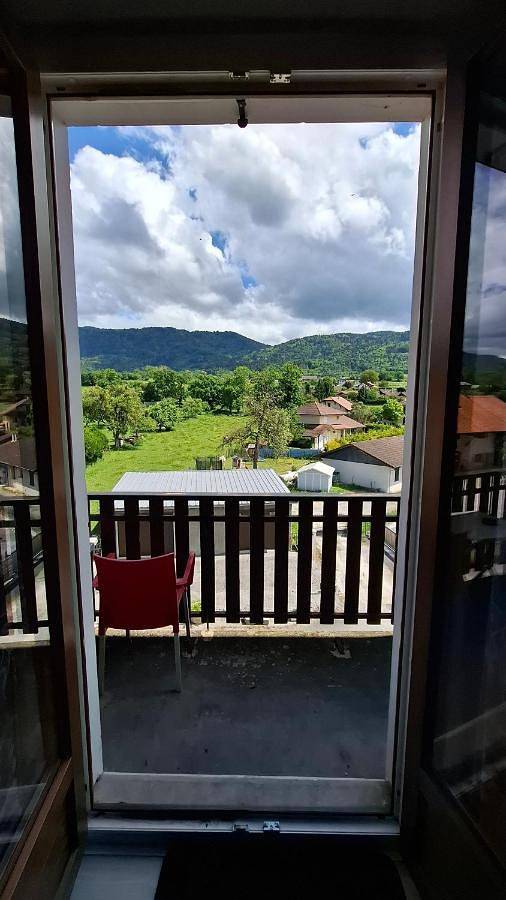 Gîte pour 2 personnes, avec balcon et vue dans Lully - 4