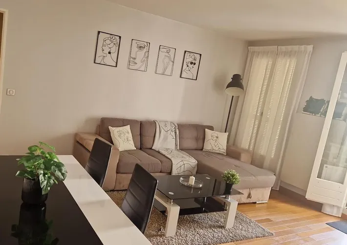 Appartement de vacances pour 6 personnes, avec balcon ainsi que jardin et vue - 1