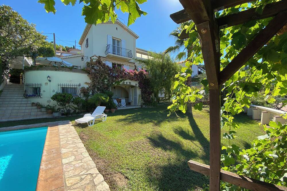 Villa pour 8 Personnes dans Le Cannet, Région de Cannes