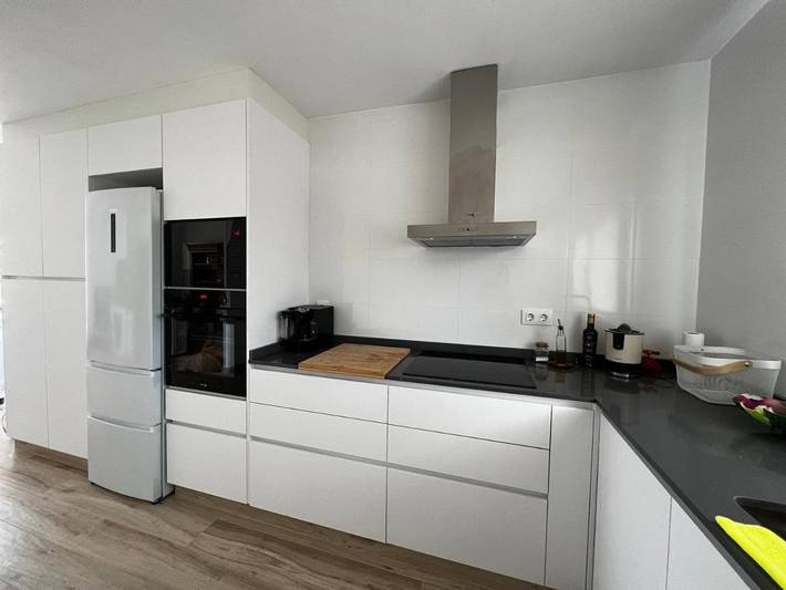 Location de vacances pour 5 personnes, avec piscine ainsi que jardin et vue à Llíria - 3