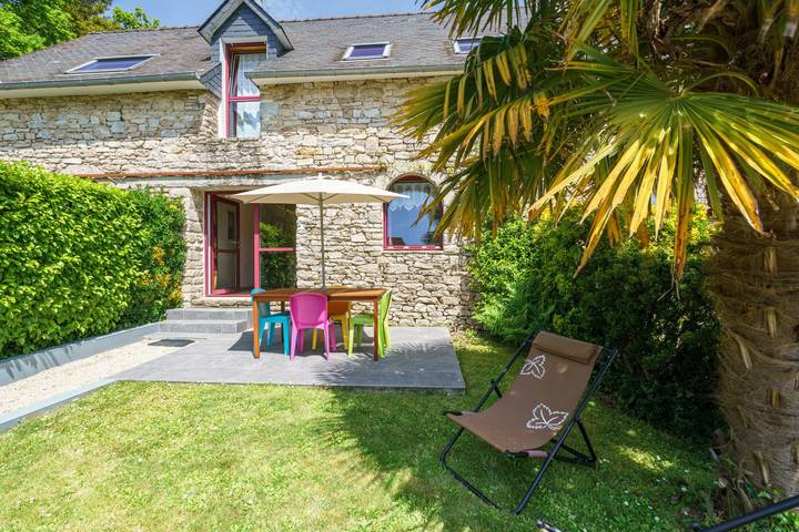 Gîte pour 4 personnes, avec jardin et terrasse