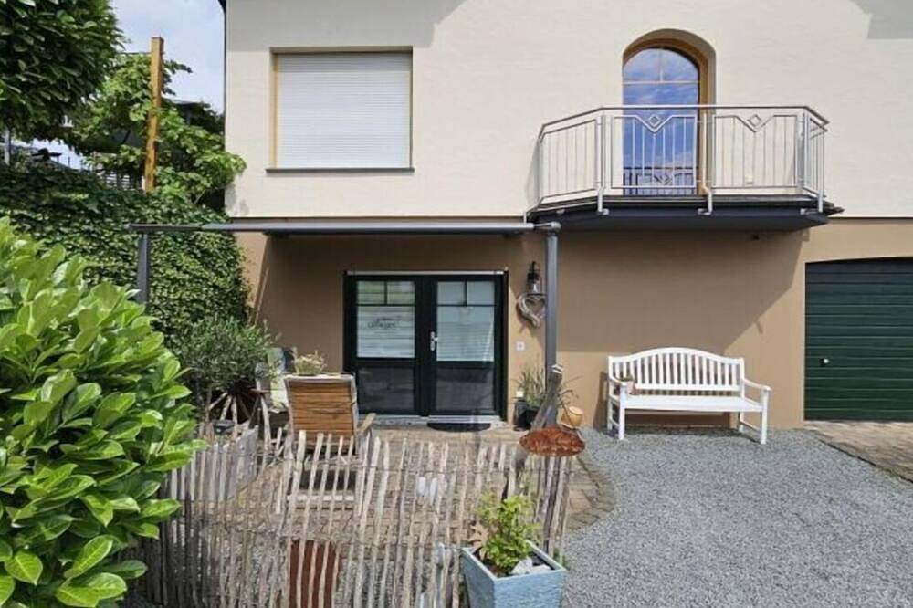 Ganze Wohnung, Apartment Kleine Auszeit Eifel in Udler, Vulkaneifel