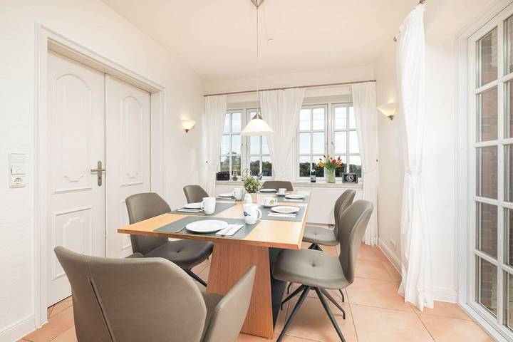 Ferienhaus für 7 Personen, mit Ausblick und Garten sowie Sauna auf Amrum - 2