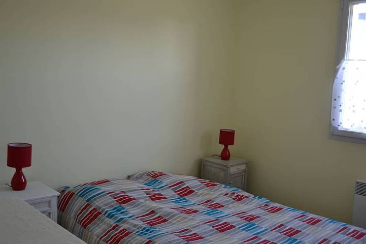 Location de vacances pour 4 personnes, avec terrasse et jardin à Ploubalay - 3