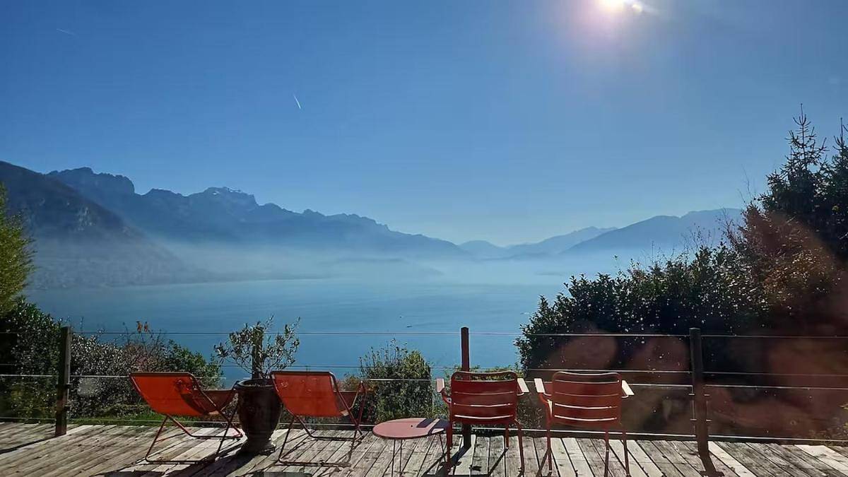 Annecy Lake Chalet 1850 in Annecy, Annecy (commune)