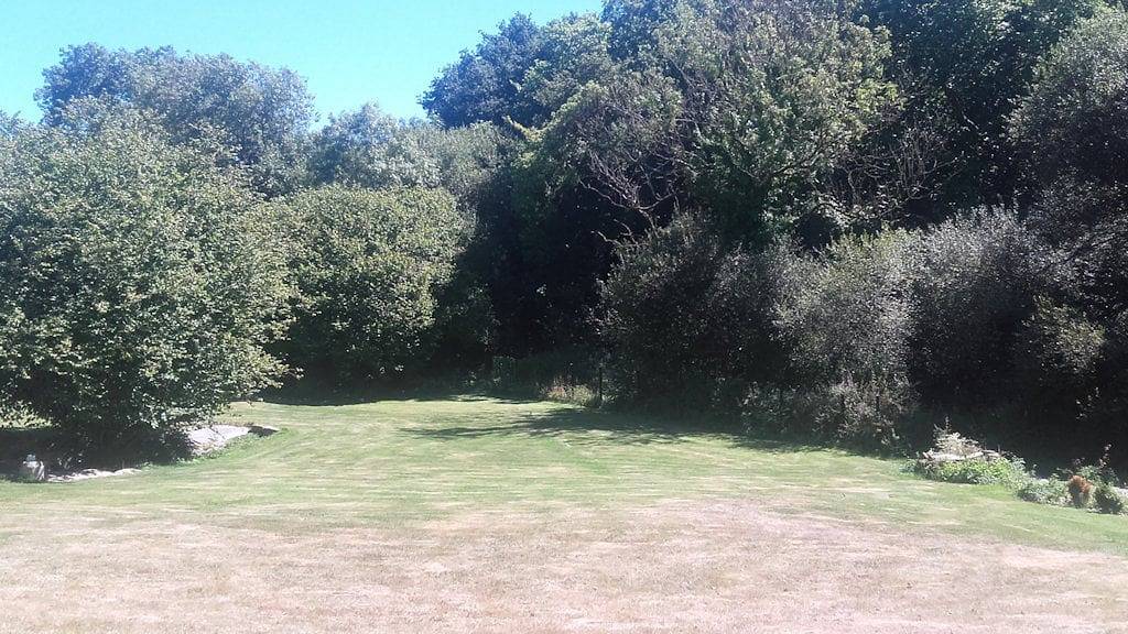 Maison d'hôtes de Calzac Moulin - Chambre Lochrist in Theix, Parc naturel régional du Golfe du Morbihan