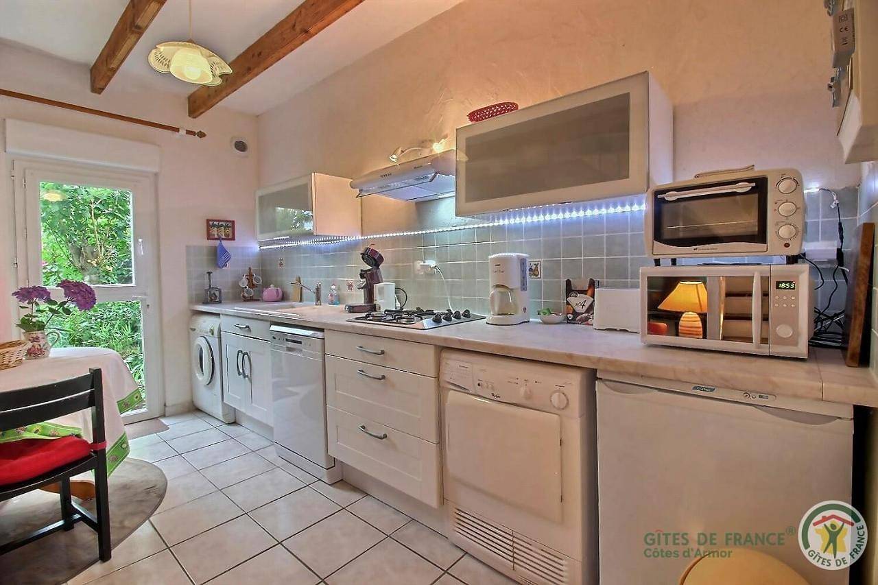 Cottage (2 Adults) in Beg-Léguer, Lannion