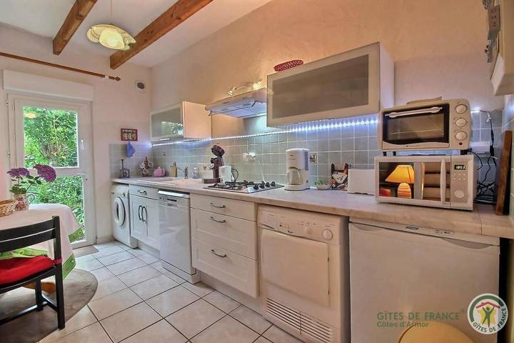 Location de vacances pour 2 personnes, avec Terrasse et Jardin dans Beg-Léguer - 2