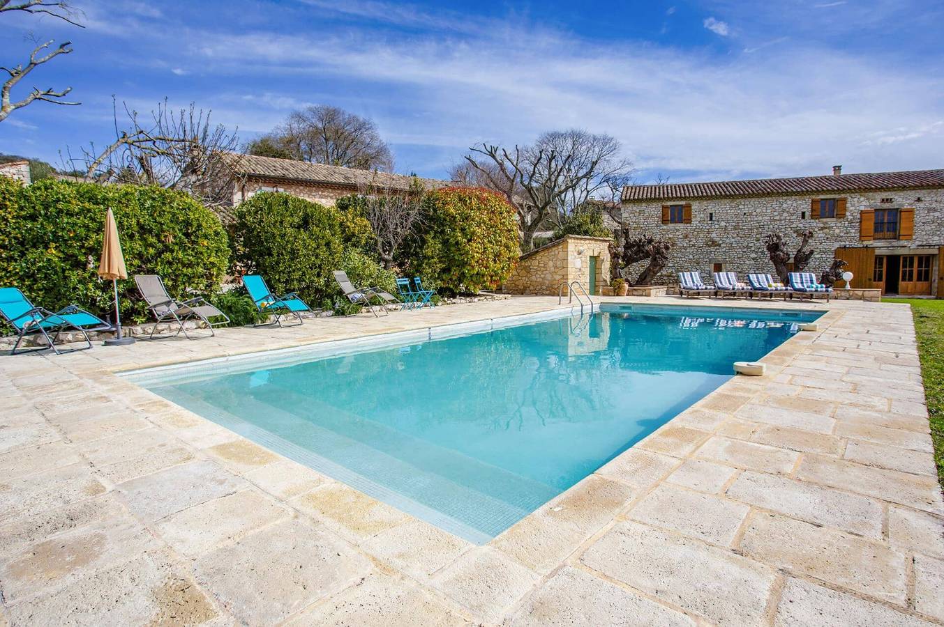 Villa Le Vieux Mas by Villa Plus in Aubussargues, Région de Nîmes