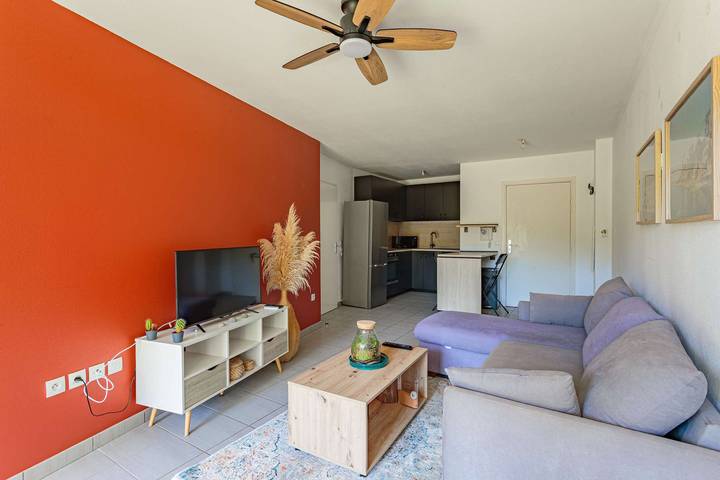 Appartement entier, Charmant T2 avec terrasse et parking proche de Bayonne in Bayonne, Région de Bayonne