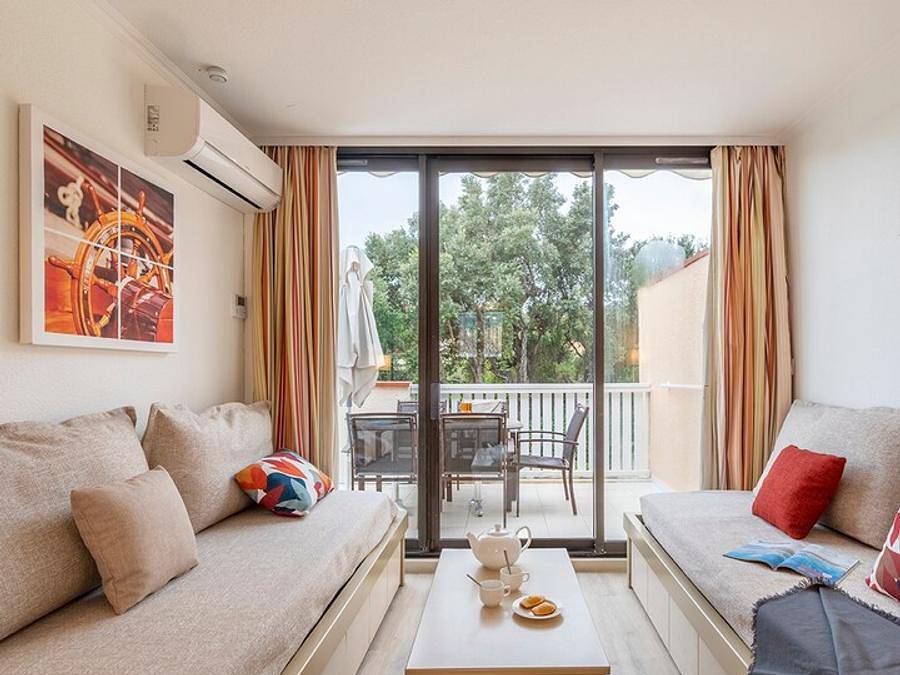 Pierre & Vacances Résidence L'Anse de Pramousquier - Wohnung 6 personen - - 1 Schlafzimmer + 1 Schlafalkoven - Terrasse oder Balkon in Pramousquier, Le Lavandou