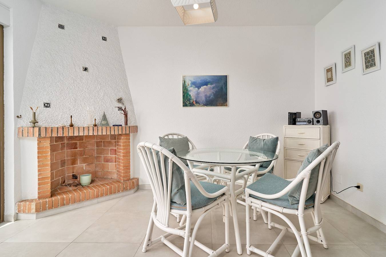 Apartamento entero, Apartamento 'Atalaya' con vistas al mar, Wi-Fi y aire acondicionado in Almuñecar, Costa Tropical