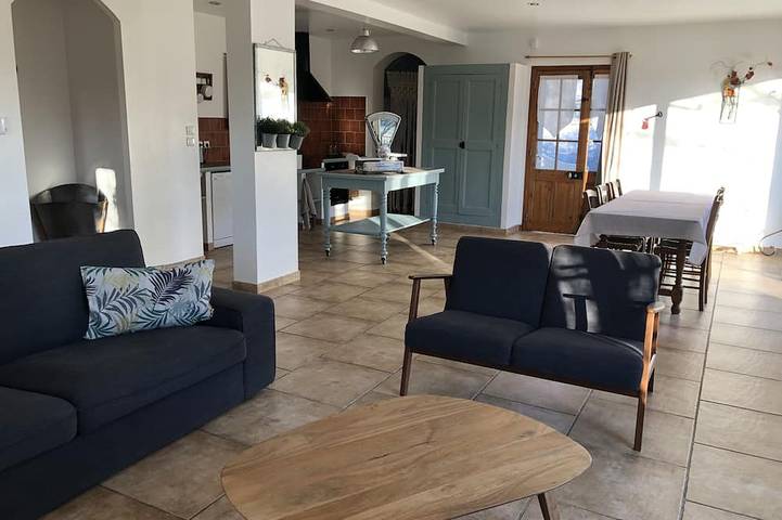 Location de vacances pour 6 personnes, avec jardin et terrasse à Cabannes - 4