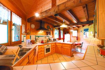 Maison De Vacances pour 12 Personnes dans Chatel, Région de Thonon-les-Bains, Photo 4