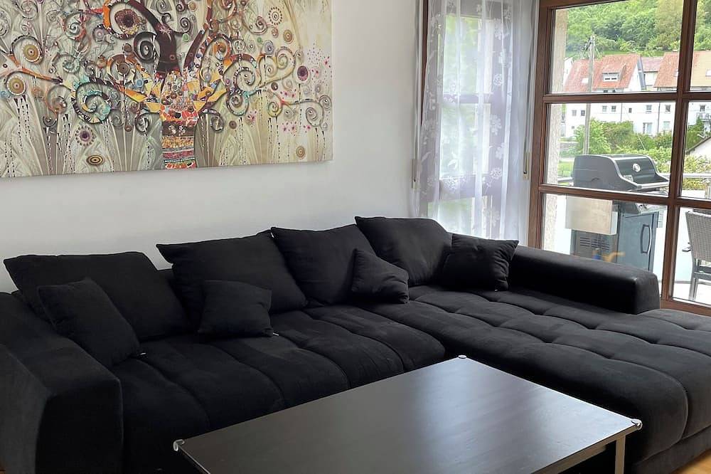 Ganze Wohnung, Blickfang Lichtenstein - Ferienwohnung am Fuße der Schwäbischen Alb in Lichtenstein (Stadt), Lichtenstein