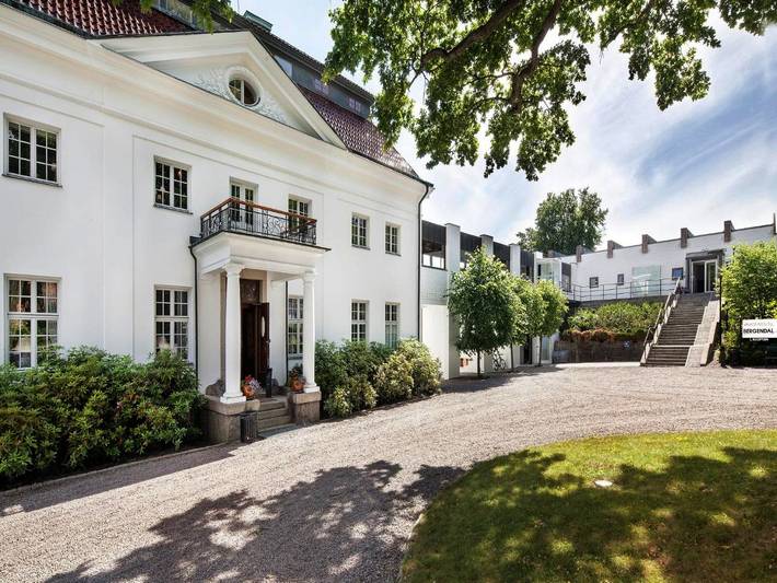 Hotel für 2 Personen, mit Terrasse und Garten sowie Pool und Sauna in Sollentuna kommun