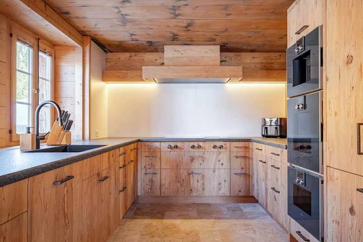 Ferienhaus für 12 Personen in Saanen