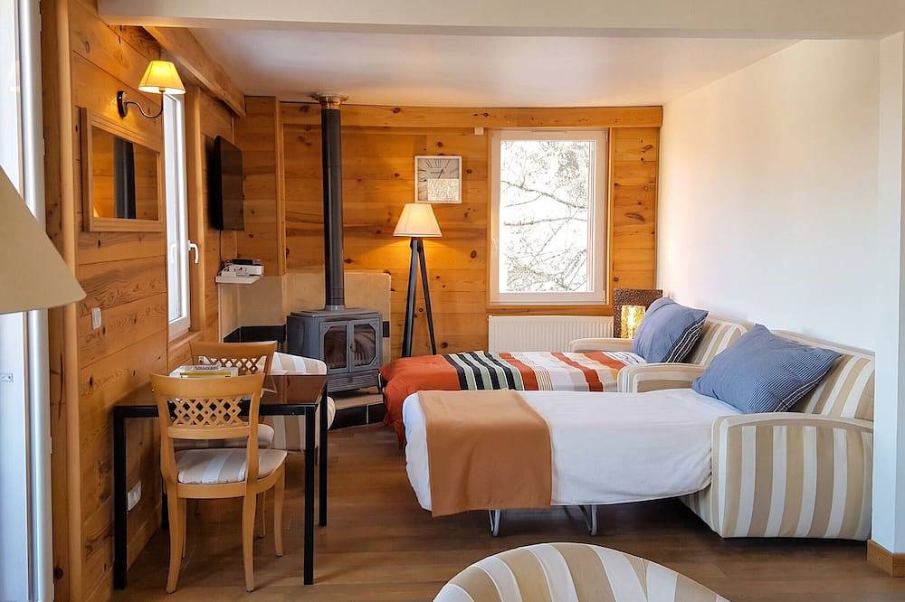 Entire apartment, Homerez - Apartment in Mont-Saxonnex in Mont-Saxonnex, Bonneville region