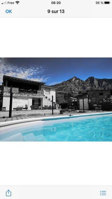 Cottage pour 8 personnes, avec piscine ainsi que vue et terrasse, animaux acceptés à Surba