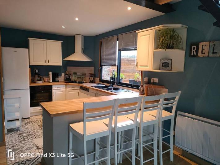 Gîte pour 5 personnes, avec terrasse à Delettes