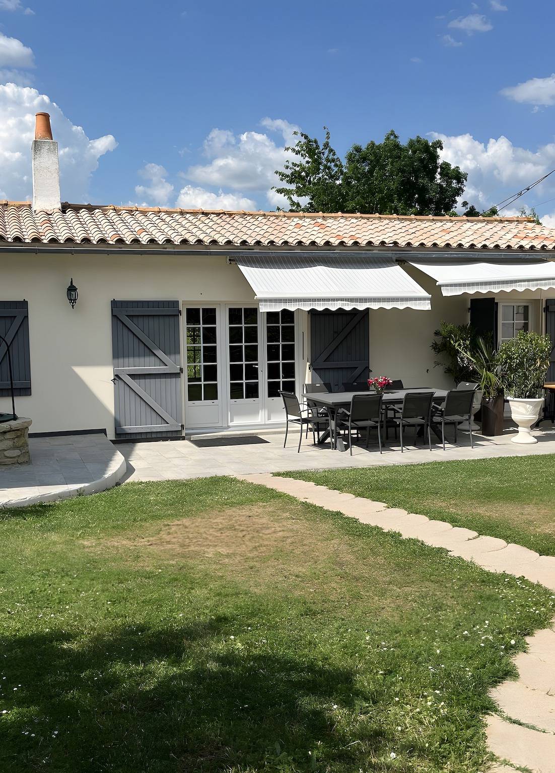 Gîte La Bergerie – With Pool! in Saint-Michel-en-l'Herm, Fontenay-le-Comte