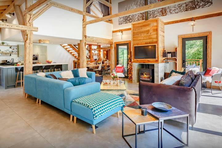 Ski chalet for 15 (14 adults max) sauna, nordic bath - Ovo Network in La Rivière-Enverse, Region Bonneville
