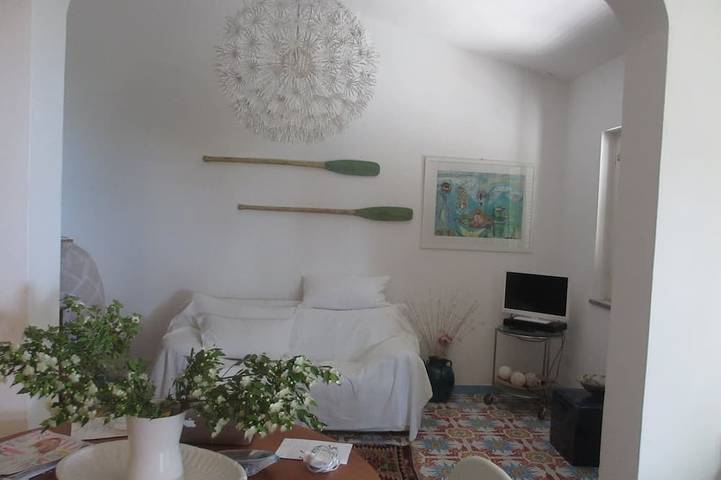 Location de vacances pour 6 personnes, avec terrasse et jardin, animaux acceptés à Maratea - 4