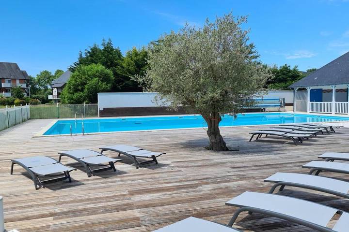 Appartement de vacances pour 4 personnes, avec terrasse et piscine