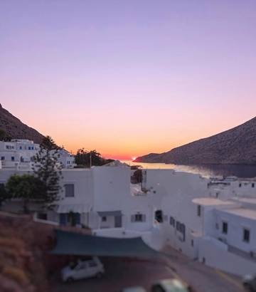 Gîte pour 5 personnes, avec vue et terrasse, animaux acceptés dans Kamarès