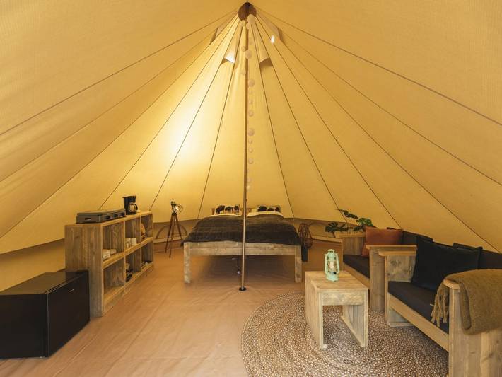 Camping für 4 Personen, mit Terrasse und Pool in Overijssel - 2