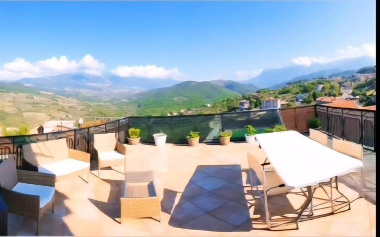 Appartamento vacanze per 6 persone, con terrazza e panorama a Contursi Terme