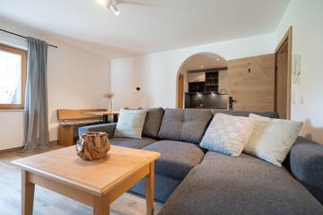 Cottage pour 2 personnes, avec terrasse ainsi que sauna et jardin à Mittelberg