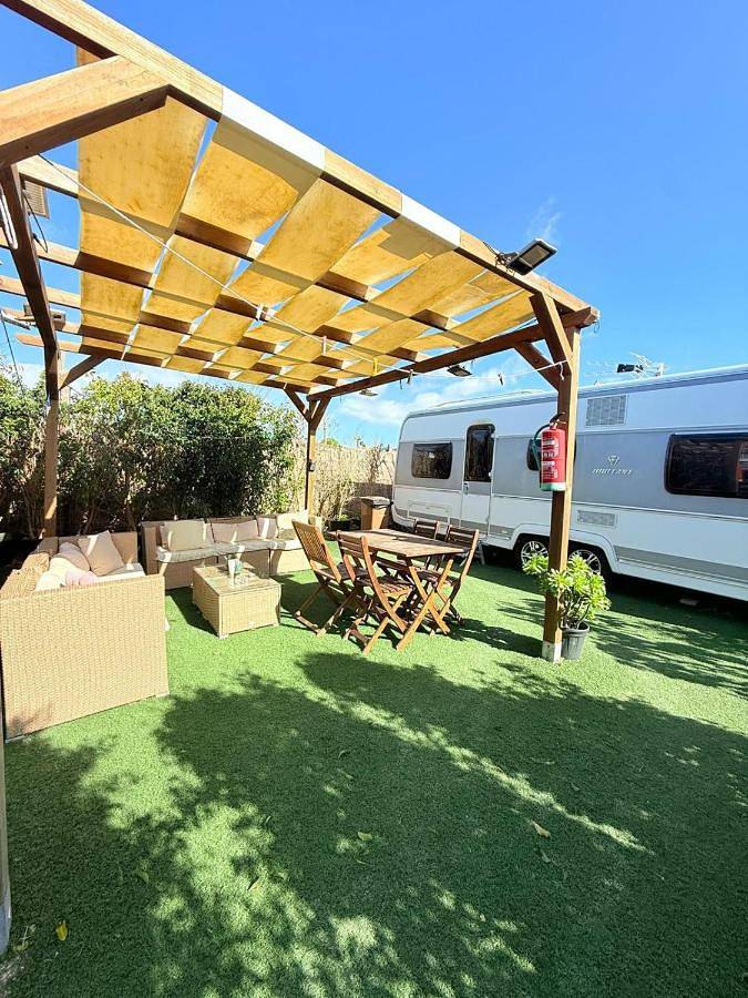 Camping para 4 personas, con Terraza además de Jardín y Vistas en Vejer de la Frontera