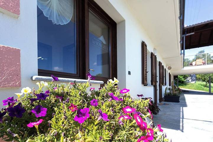 Ganze Wohnung, Elegant reception in nature in Pollone, Walliser Alpen