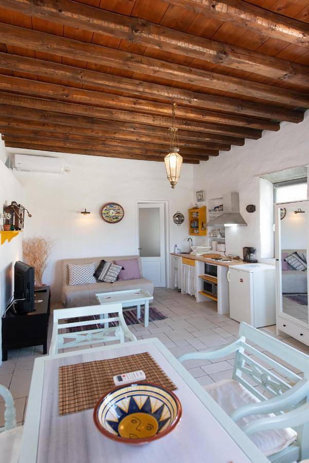 Location de vacances pour 4 personnes, avec vue et jardin dans Apollonia - 4