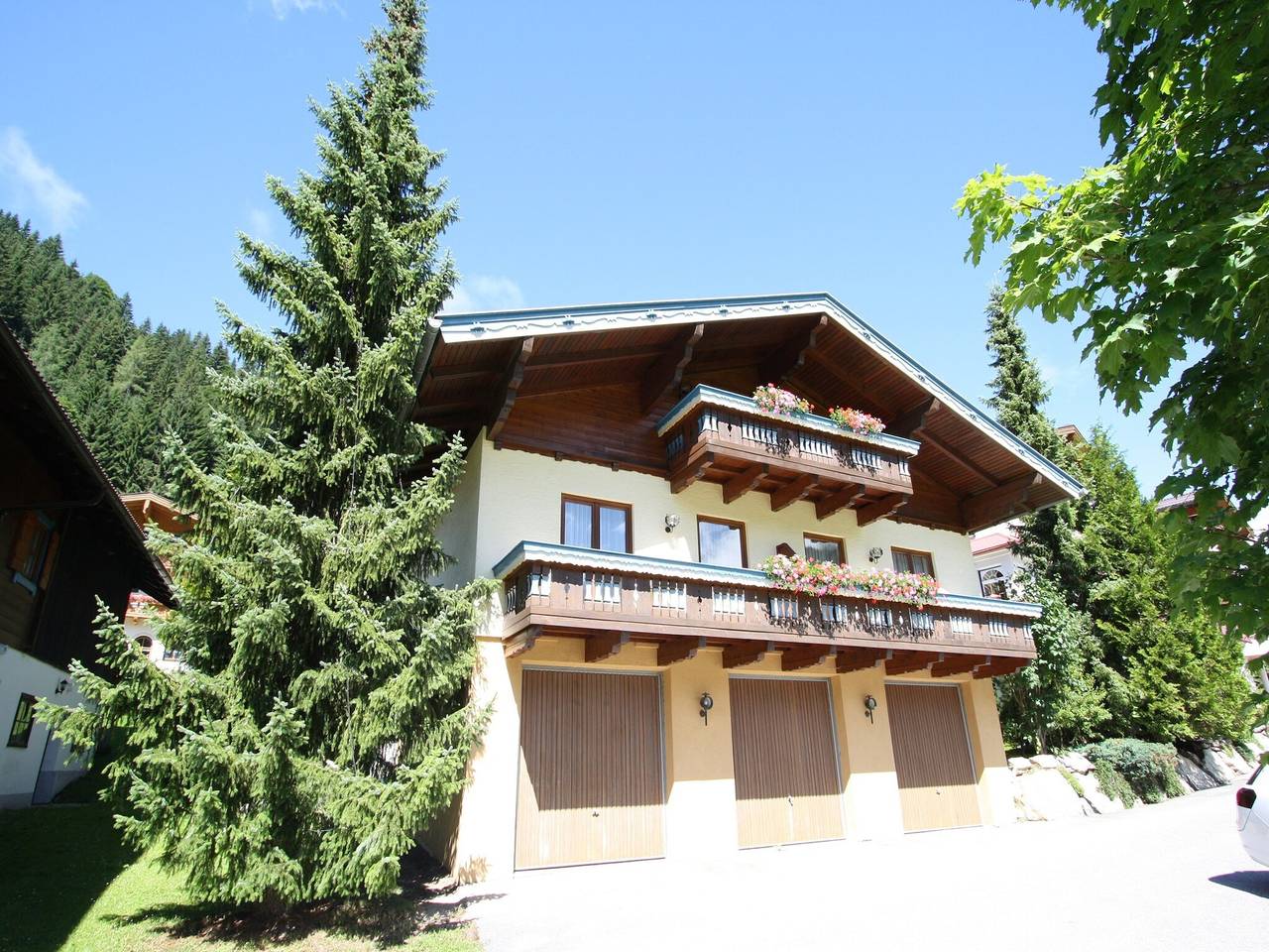 Geheel appartement, Apartment in Kleinarl near Ski Lift in Kleinarl, Ski Amadé