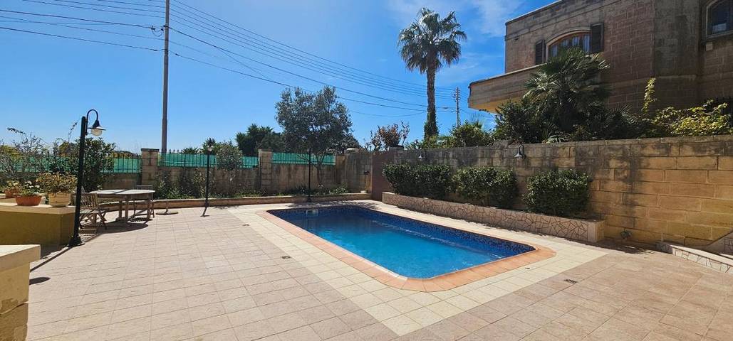 Apartamento de férias para 4 pessoas, com jardim e piscina - 1