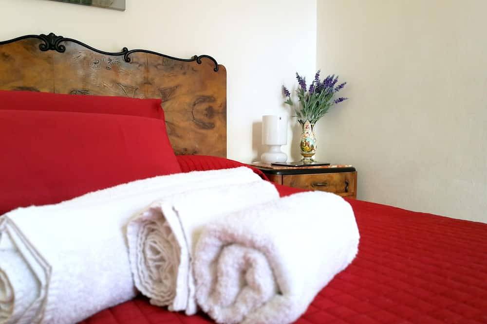 Ganze Wohnung, Komfortable Wohnung zur exklusiven Nutzung in Valderice, Trapani Provinz