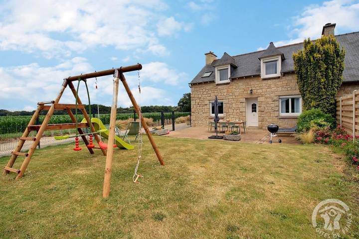 Gîte pour 6 personnes, avec jardin et terrasse à Planguenoual - 2