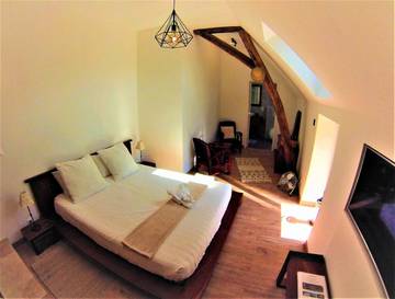 Gîte pour 3 personnes, avec jardin à Noyers-sur-Cher