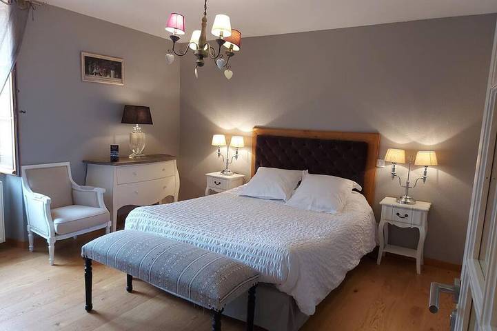 Gîte pour 6 personnes, avec balcon, animaux acceptés à Le Buisson-de-Cadouin - 2